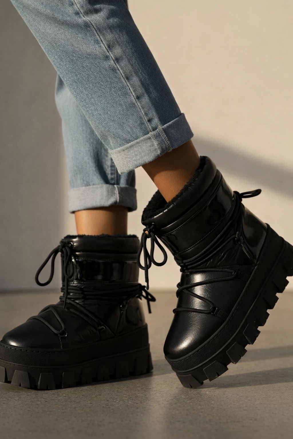 BOOTS FOUREES PLATEFORME